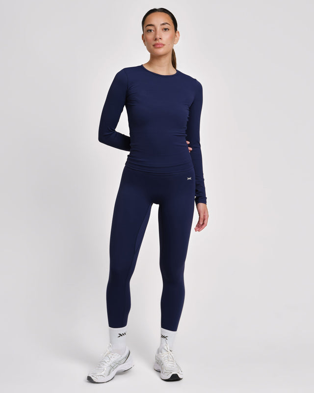 Caged Aspire Langarmshirt – Marineblau