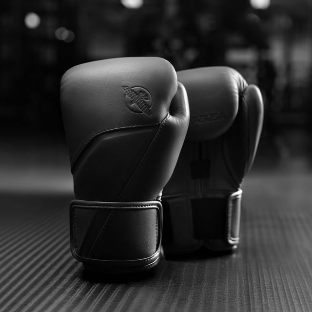 Hayabusa Boxhandschuhe E1 – Schwarz