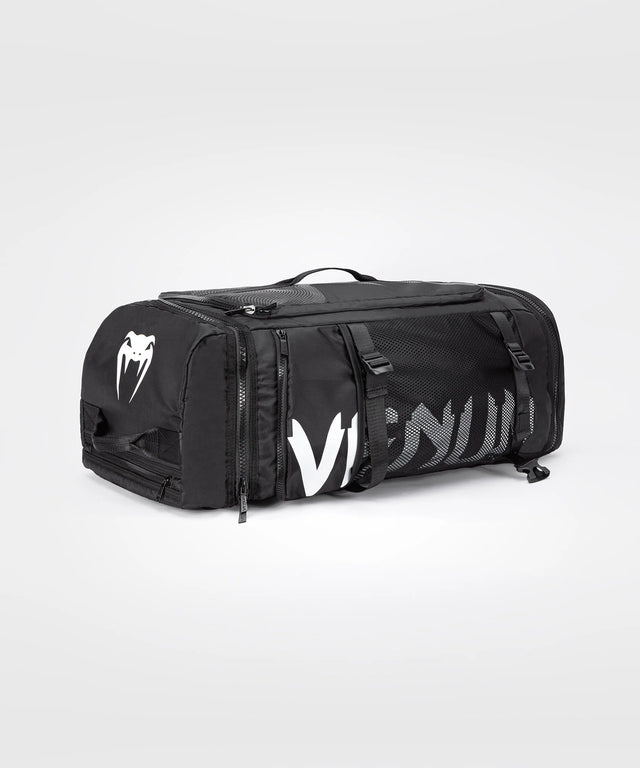 Torba sportowa Venum Shockwave – Czarna