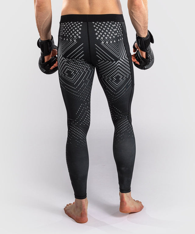 Pantaloncini a compressione Venum Midnight Fury – Nero/Grigio/Argento