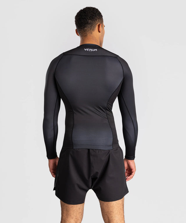 Rashguard Venum No Gi Maniche Lunghe – Nero/Bianco