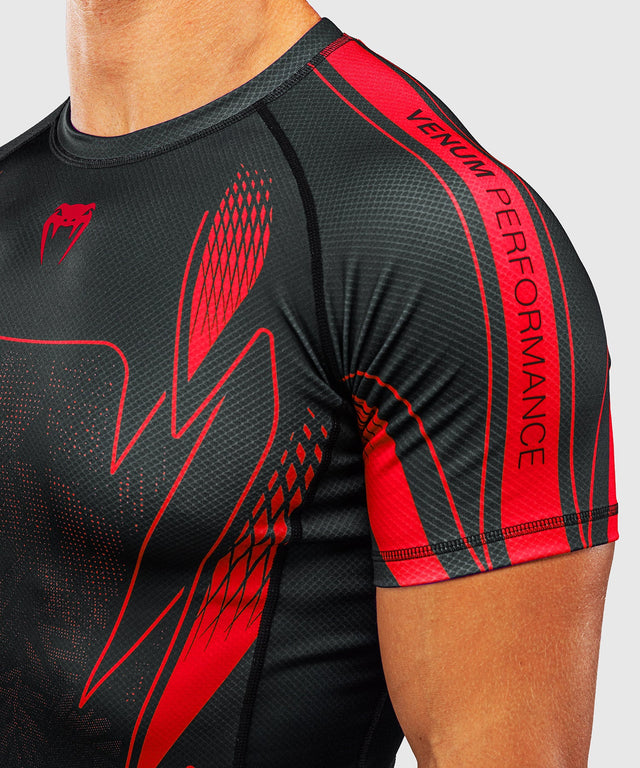 Venum Rashguard Amazonia Reborn Kurzarm - Schwarz/Rot