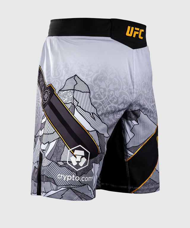 Spodenki MMA UFC Venum Islam Makhachev – Białe/Czarne