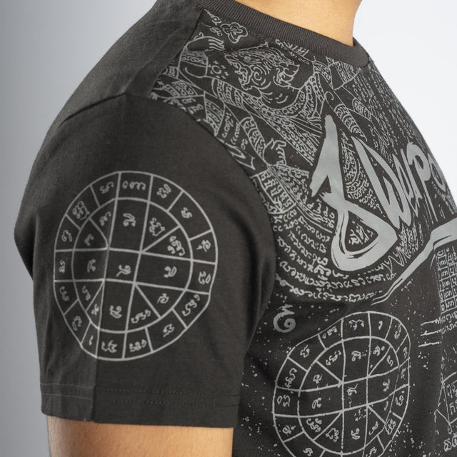 8 Weapons T-Shirt Yantra – Sort