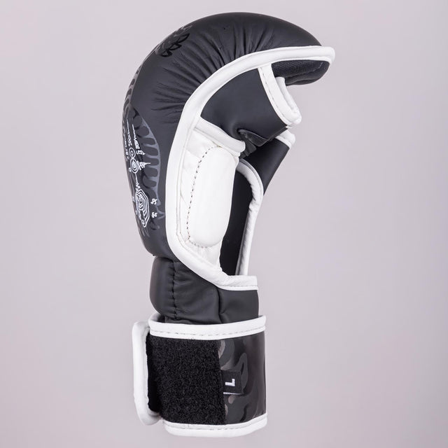 Guantes de MMA 8 WEAPONS Sak Yant Big Tiger – Negro