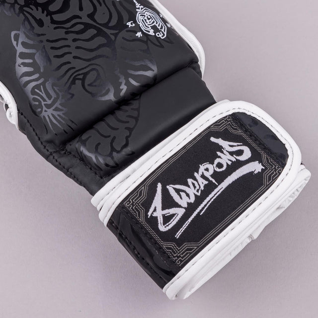 Guantes de MMA 8 WEAPONS Sak Yant Big Tiger – Negro