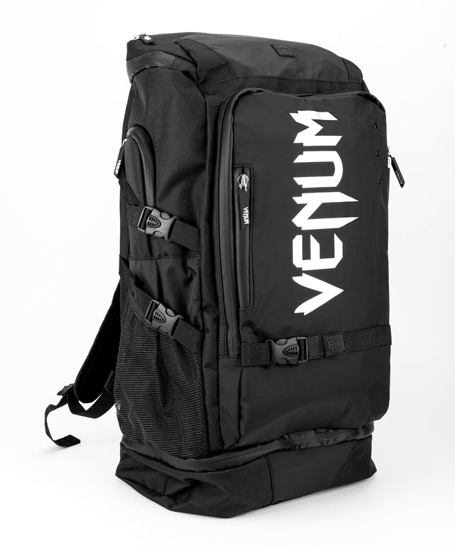 Mochila Venum Xtrem Evo – Preto/Branco