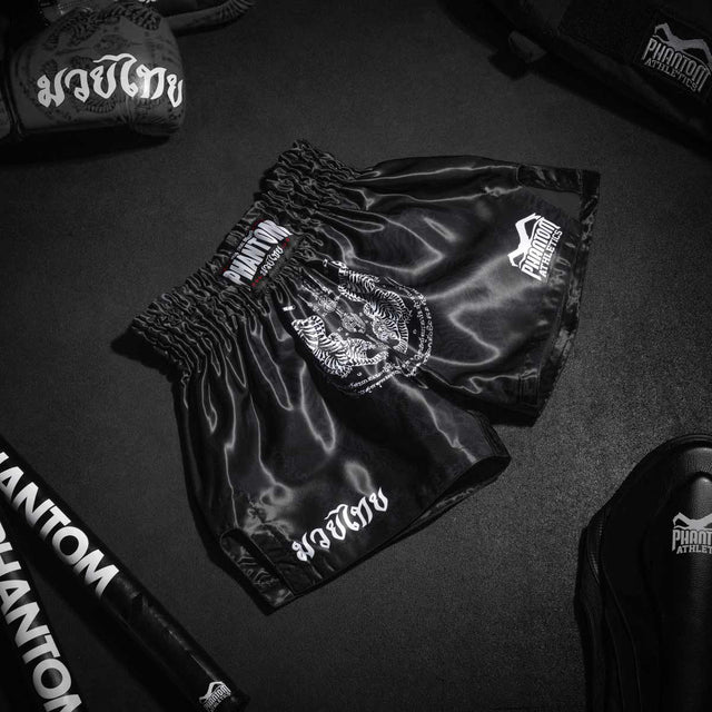 Phantom Athletics Muay Thai shorts Sak Yant – Sort
