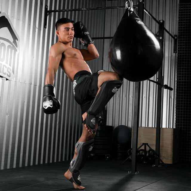 Phantom Athletics Skinnebensbeskyttere MT-Pro – Sort/Grå