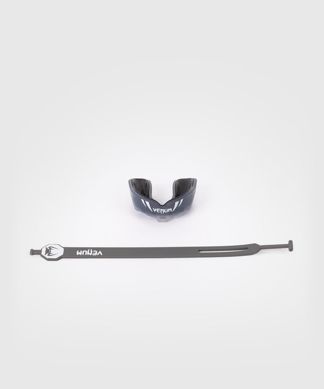 Proteză dentară Venum Challenger – Negru Transparent