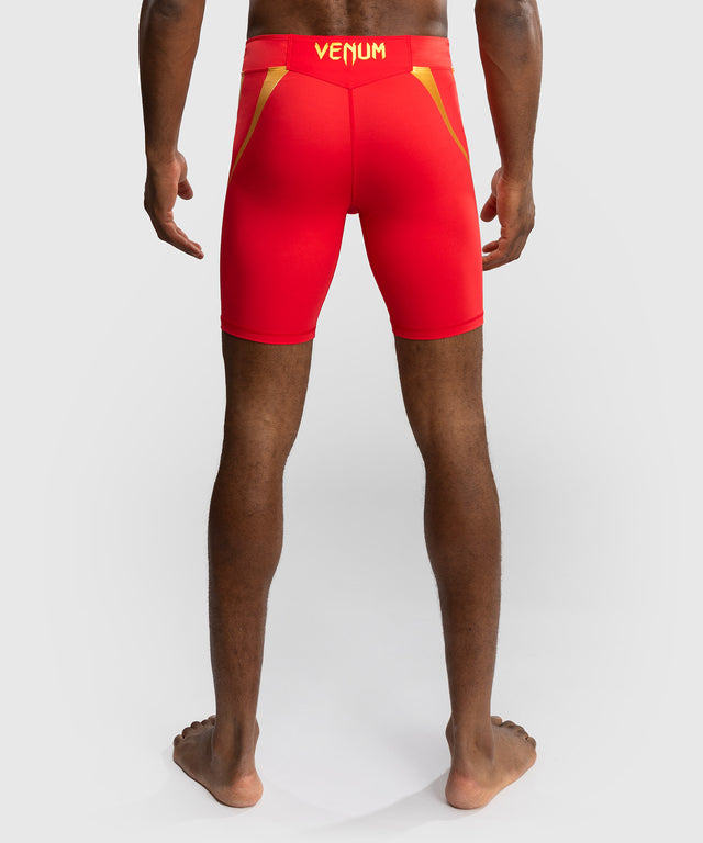 Venum x WOW FC Vale Tudo-shorts - Eldröd