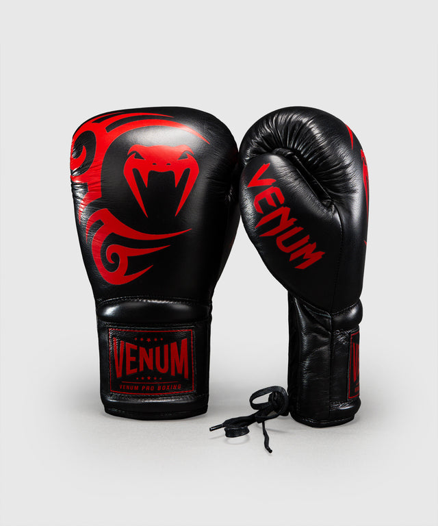 Gants de boxe Venum x Mike Tyson Giant 2.0 Pro – Noir/Rouge