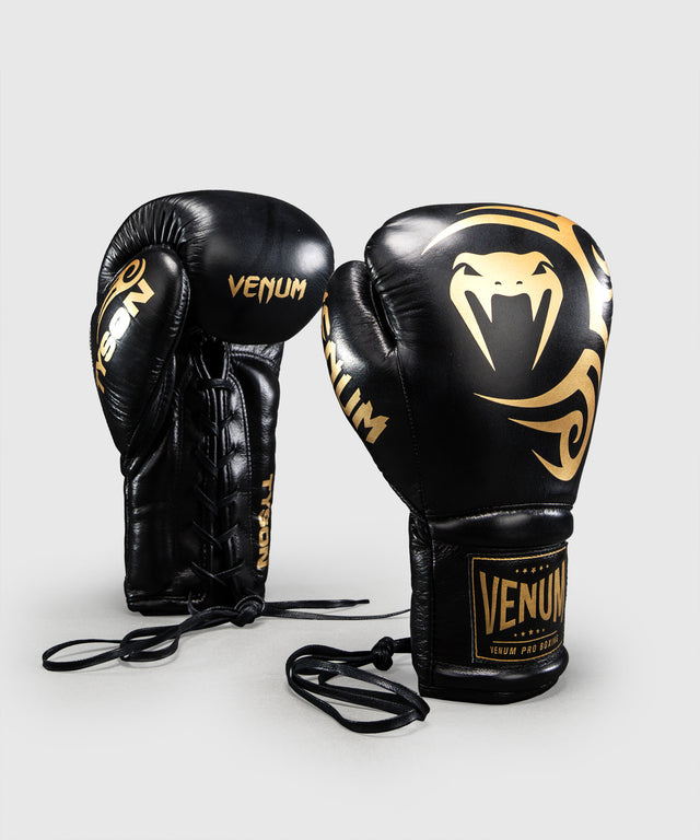 Mănuși de box Venum x Mike Tyson Giant 2.0 Pro – Negru/Aur