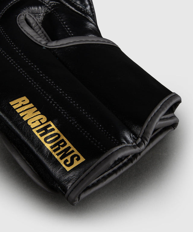 Gants de boxe Ringhorns Charger by Venum – Noir/Or
