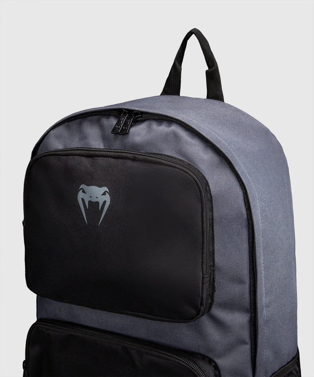 Venum Sporttasche Essential L – Grau/Schwarz
