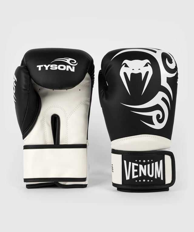 Luvas de boxe Venum x Mike Tyson Giant 2.0 Pro – Preto/Branco