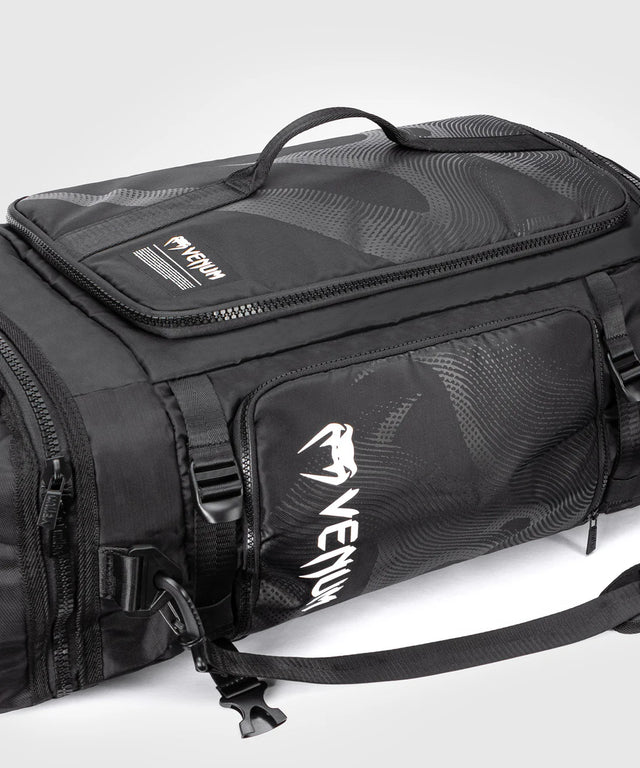 Torba sportowa Venum Shockwave – Czarna