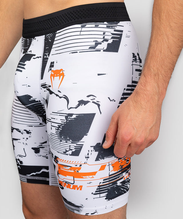 Shorts de compression Venum UFC Zenith Homme – Blanc