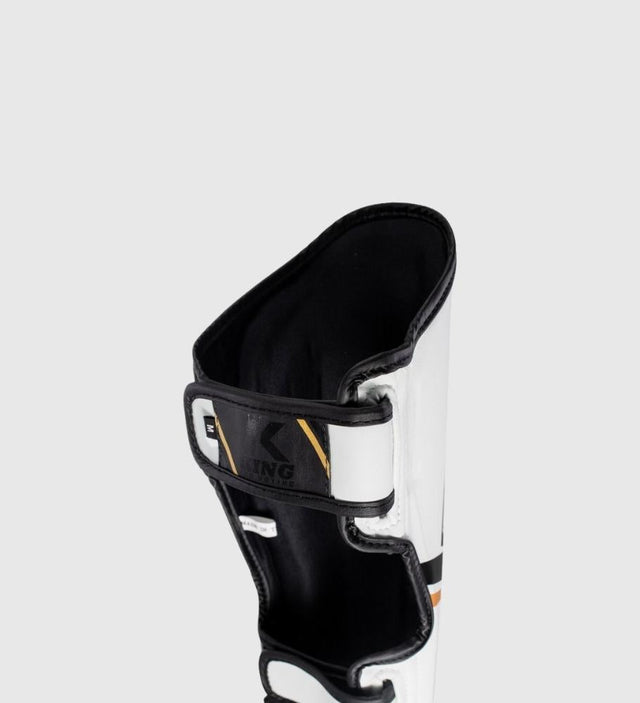 Espinilleras King Kickboxing Thor – Blanco/Negro/Oro – Espinilleras