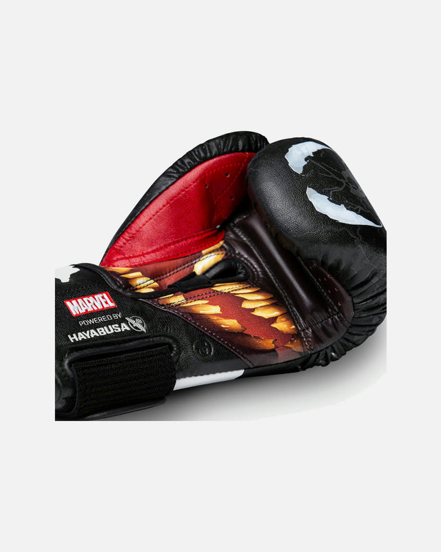 Mănuși de box Hayabusa x Marvel Venom – Negru/Alb