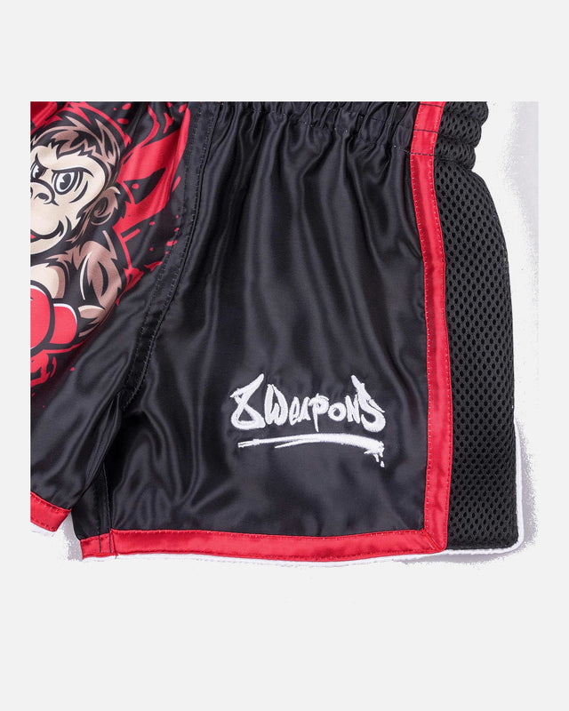 8 WEAPONS Muay-Thai-Shorts Joe – Schwarz/Rot