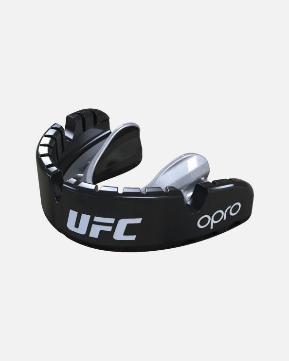Chránič zubů OPRO Gold Braces – Černý