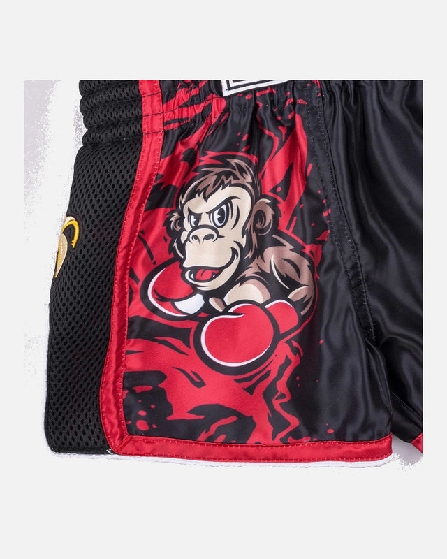 8 WEAPONS Muay-Thai-Shorts Joe – Schwarz/Rot