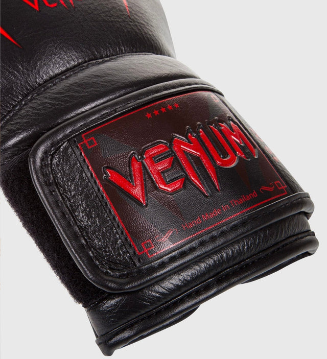 Guantoni da boxe Venum Giant 3.0 – Nero/Rosso
