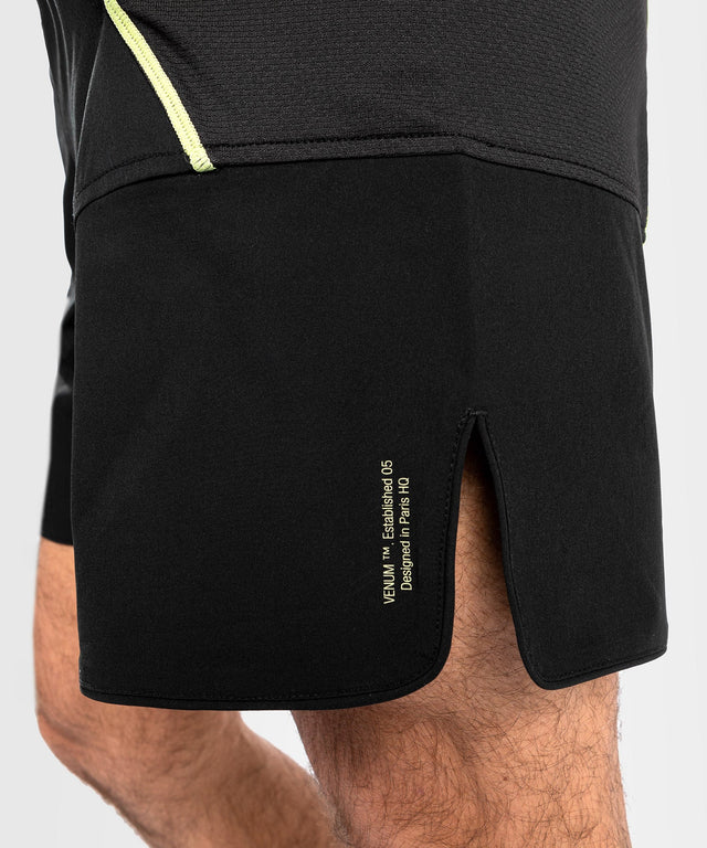 Venum MMA Shorts Fusion 2.0 – Schwarz/Gelb – Shorts