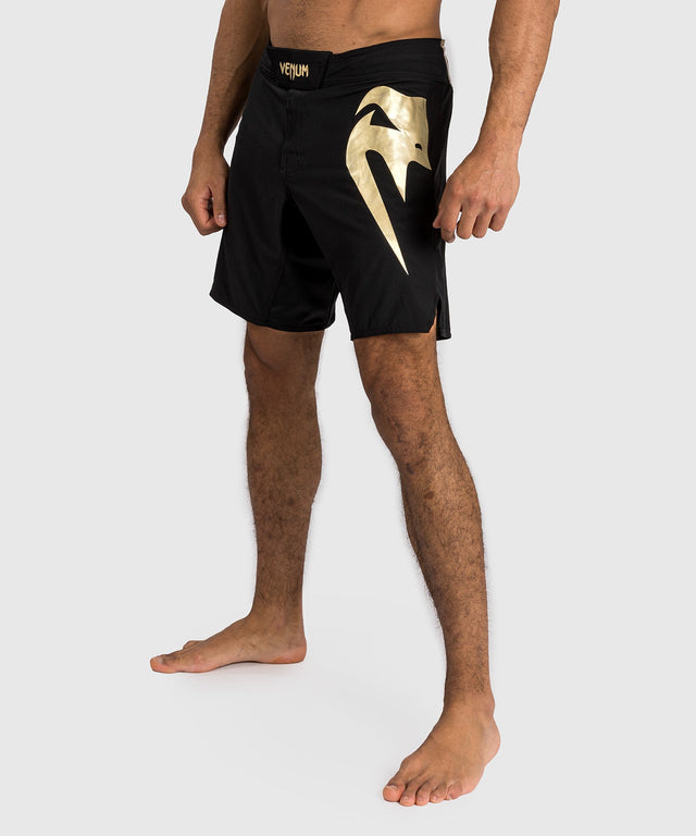 Venum Light 5.0 MMA-shorts – Sort/Guld
