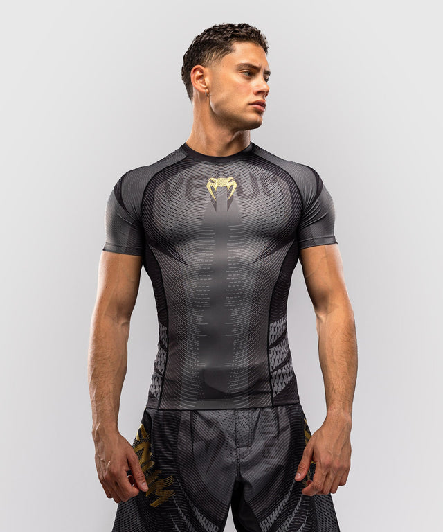 Venum Rashguard Galactic 3.0 Korta ärmar – Svart/Guld