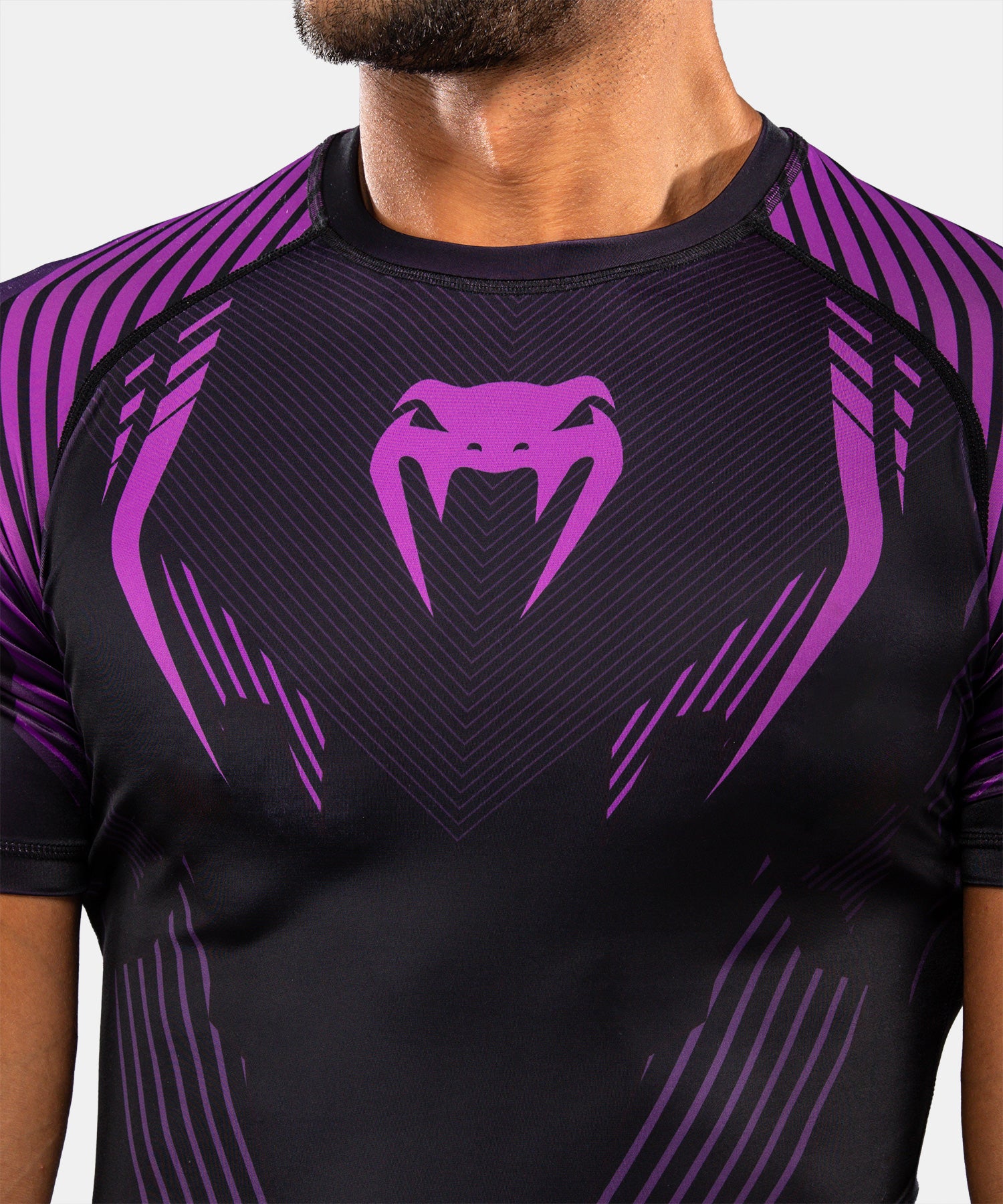Venum Rashguard No-Gi 6.0 Kurzarm – Schwarz/Lila