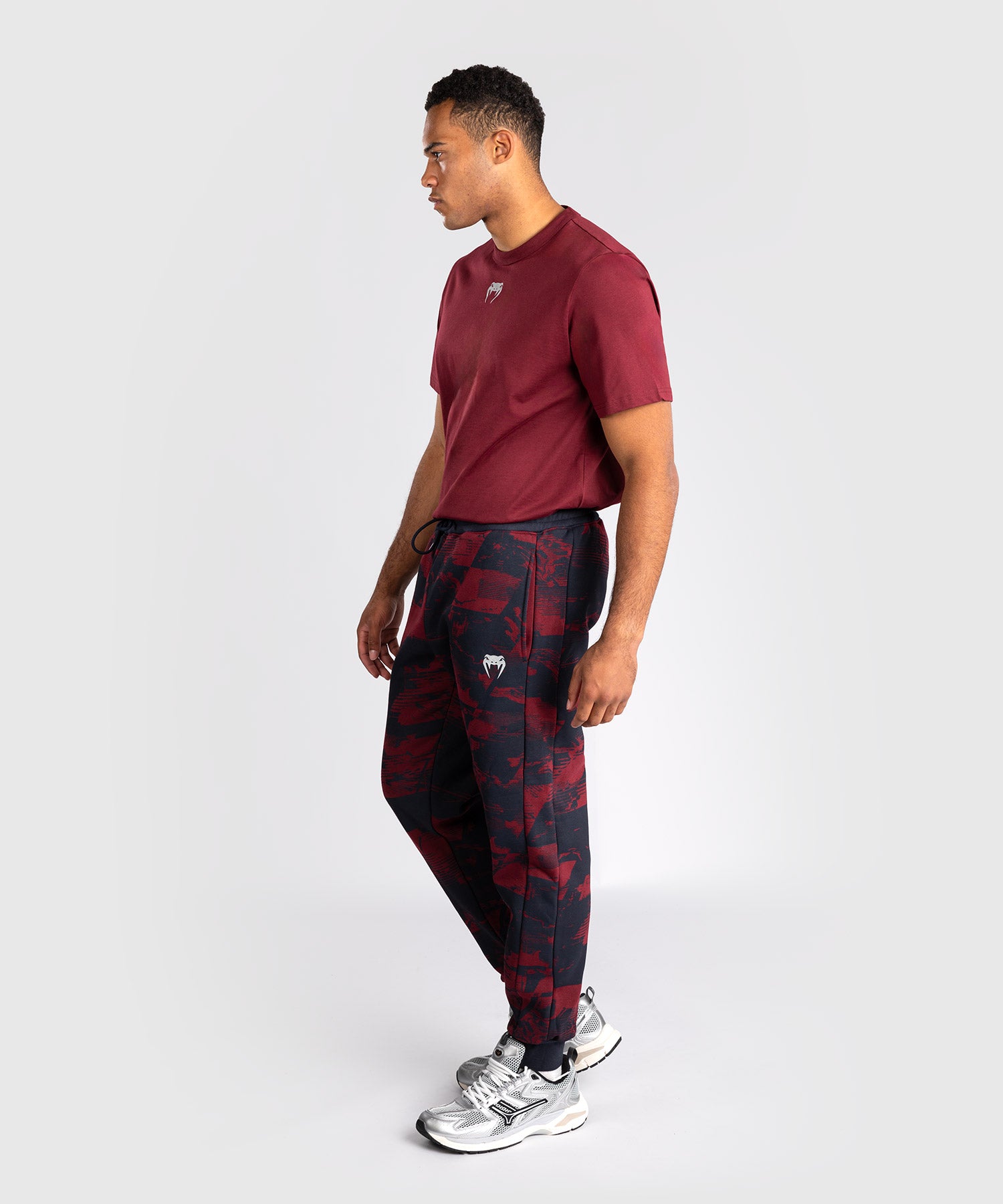 Venum UFC Trainingsanzug Zenith – Marineblau/Bordeaux/Silber