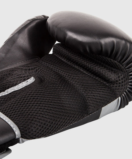 Ringhorns Charger Boxing gloves Black