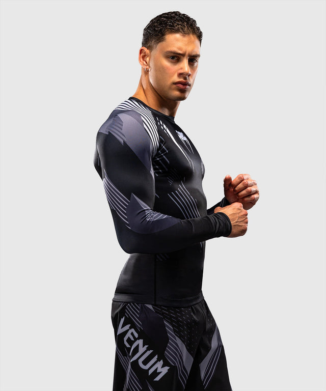 Rashguard Venum No-Gi 6.0 Mangas Compridas – Preto/Branco