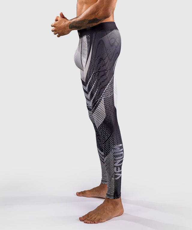 Spodenki kompresyjne Venum Galactic 3.0 – Offwhite/Czarne