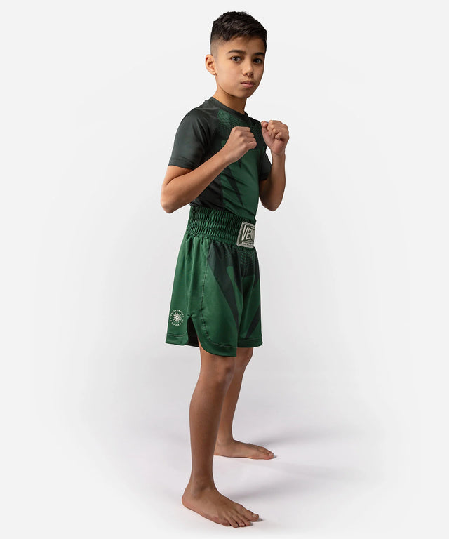 Shorts de boxe Venum Attack Enfant – Vert/Blanc cassé