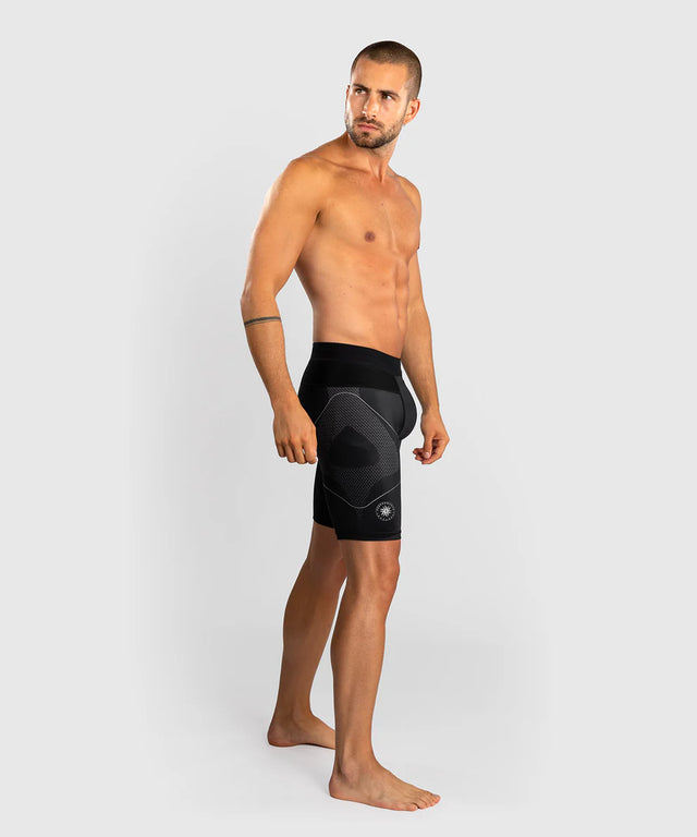 Pantaloncini a compressione Venum Nexus – Nero