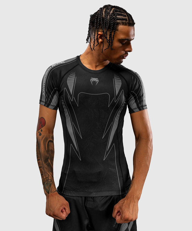 Venum Rashguard Amazonia Reborn Korta ärmar – Svart/Grå