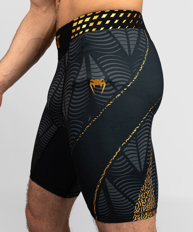 Venum UFC MMA-shorts Zenith - Champion