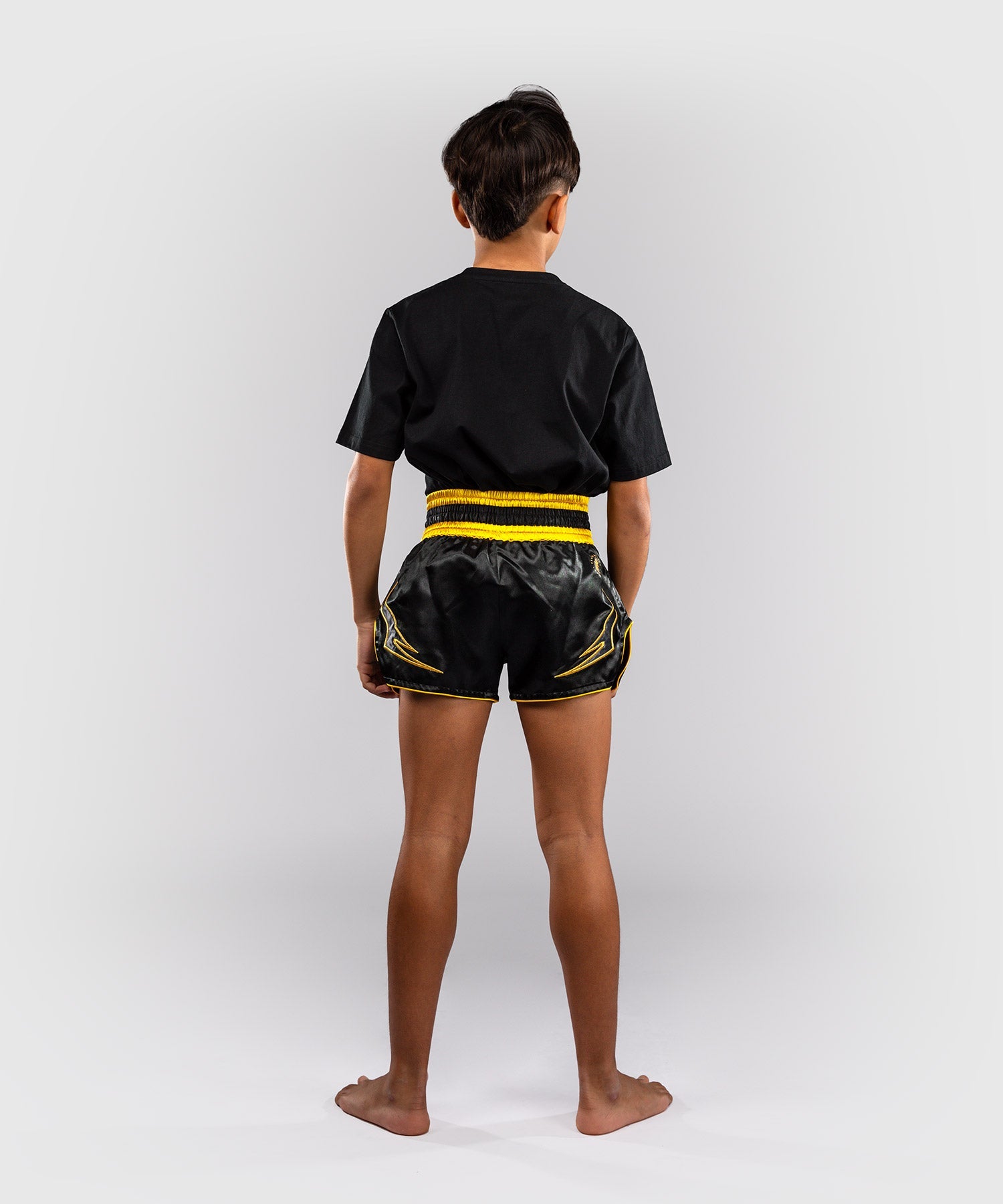 Pantaloni scurți Muay Thai Venum Bangkok Fury – Copii – Negru/Auriu