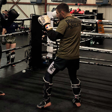 Phantom Athletics Schienbeinschoner Muay Thai – Schwarz/Silber