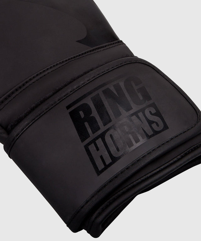 Guantoni da boxe Ringhorns Charger – Nero/Nero