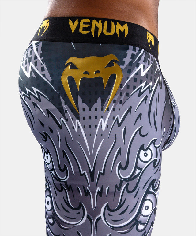 Pantaloncini a compressione Venum Wolf Atak – Nero/Grigio