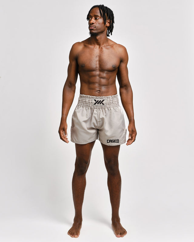 Caged Muay Thai shorts Classic – Lys grå/sort