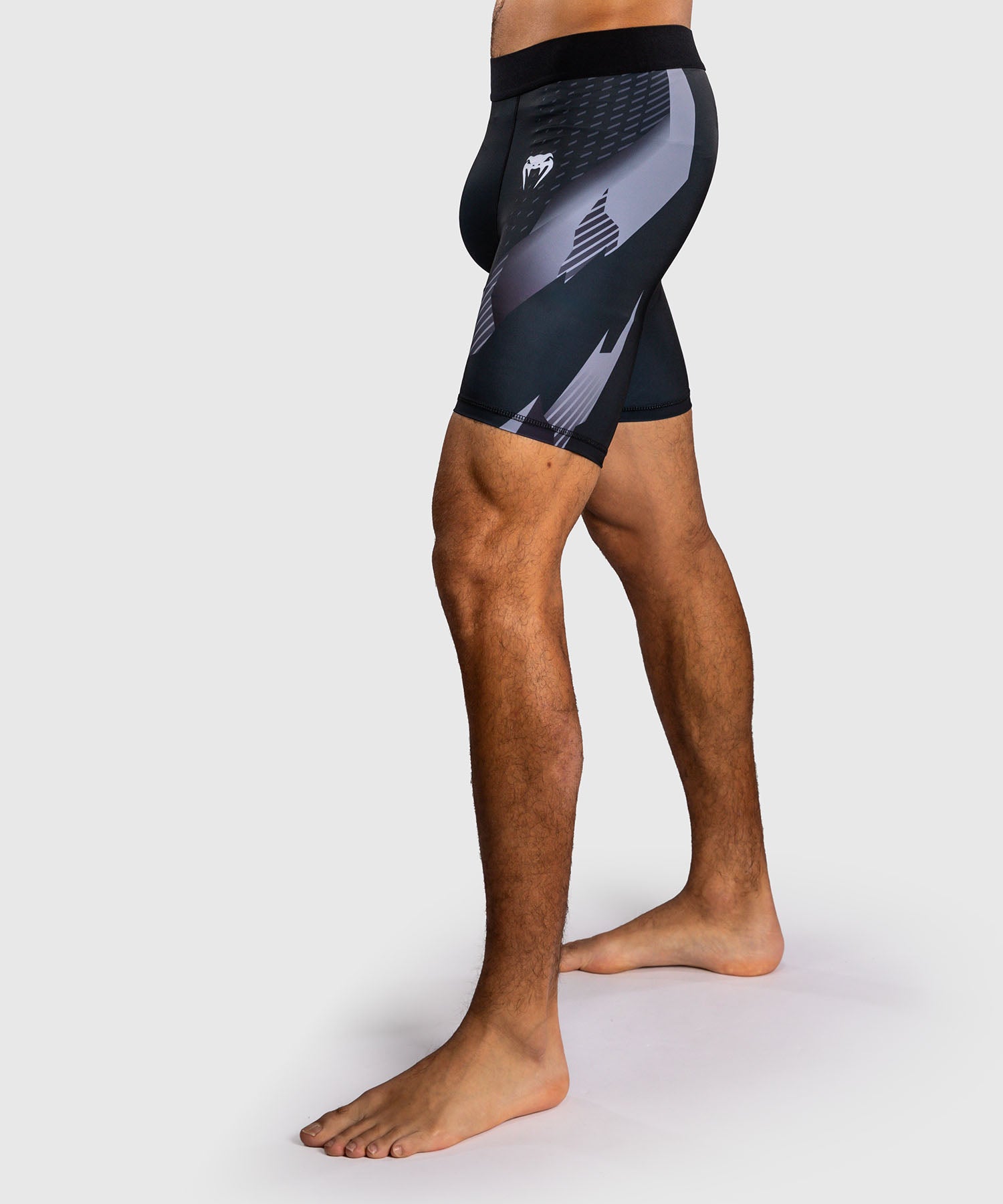 Venum Compression Shorts No-Gi 6.0 – Black/White