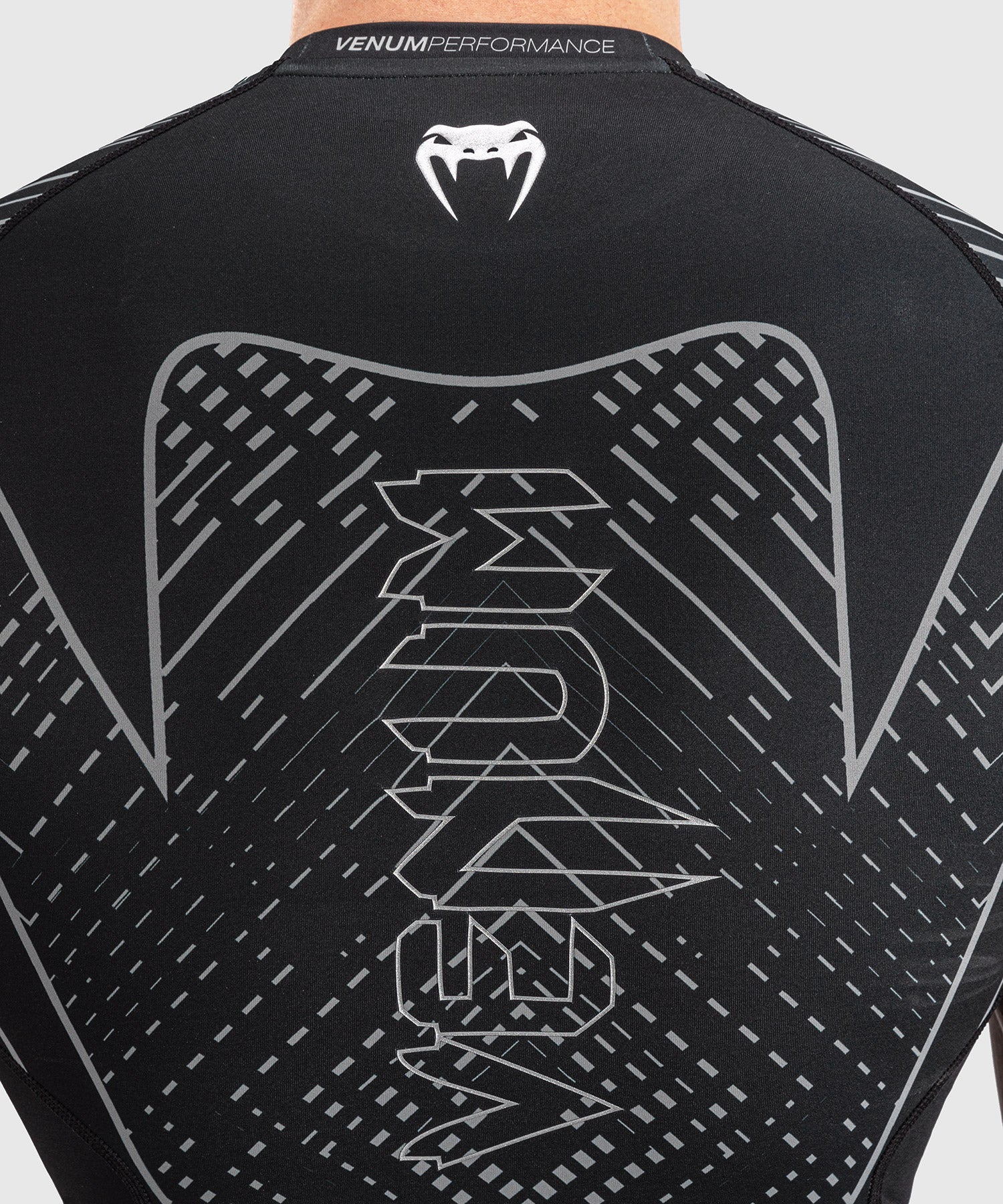 Venum Rashguard Midnight Fury Short Sleeves – Black/Grey/Silver