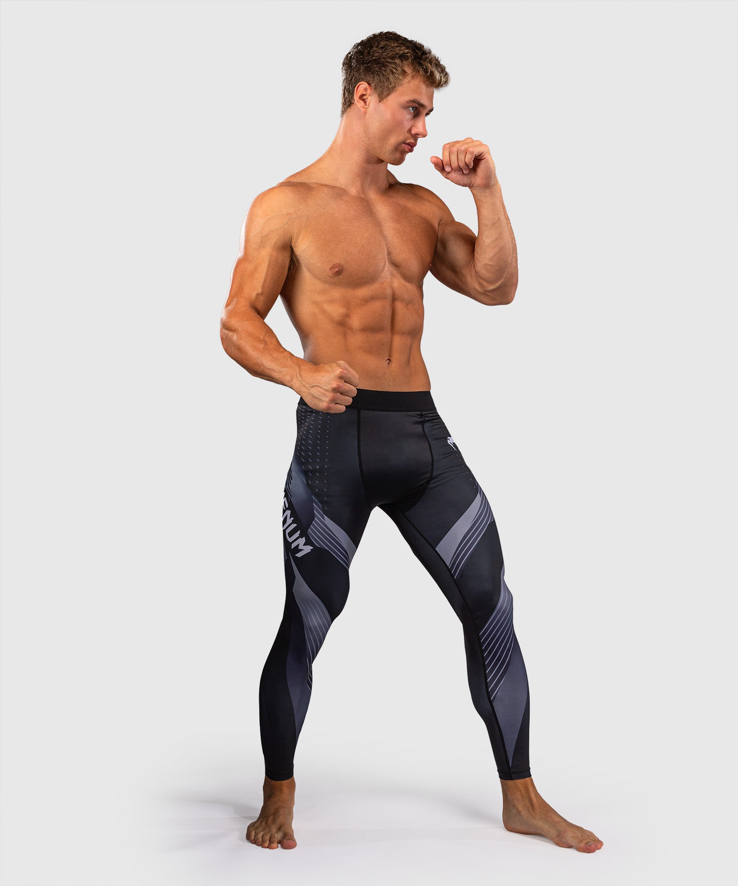 Venum Compression Shorts No-Gi 6.0 – Black/White