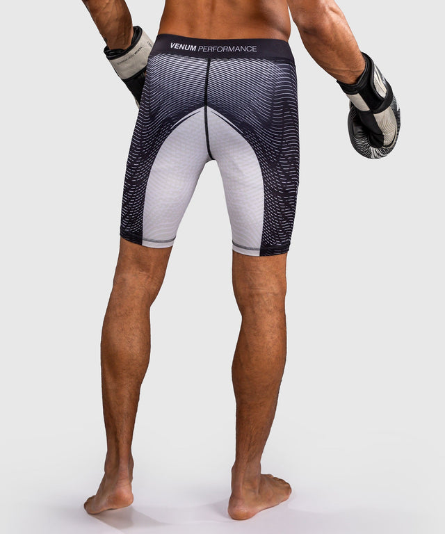 Shorts de compression Venum Galactic 3.0 – Blanc cassé/Noir