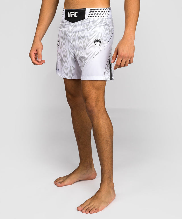 Spodenki MMA Venum UFC Zenith – Białe
